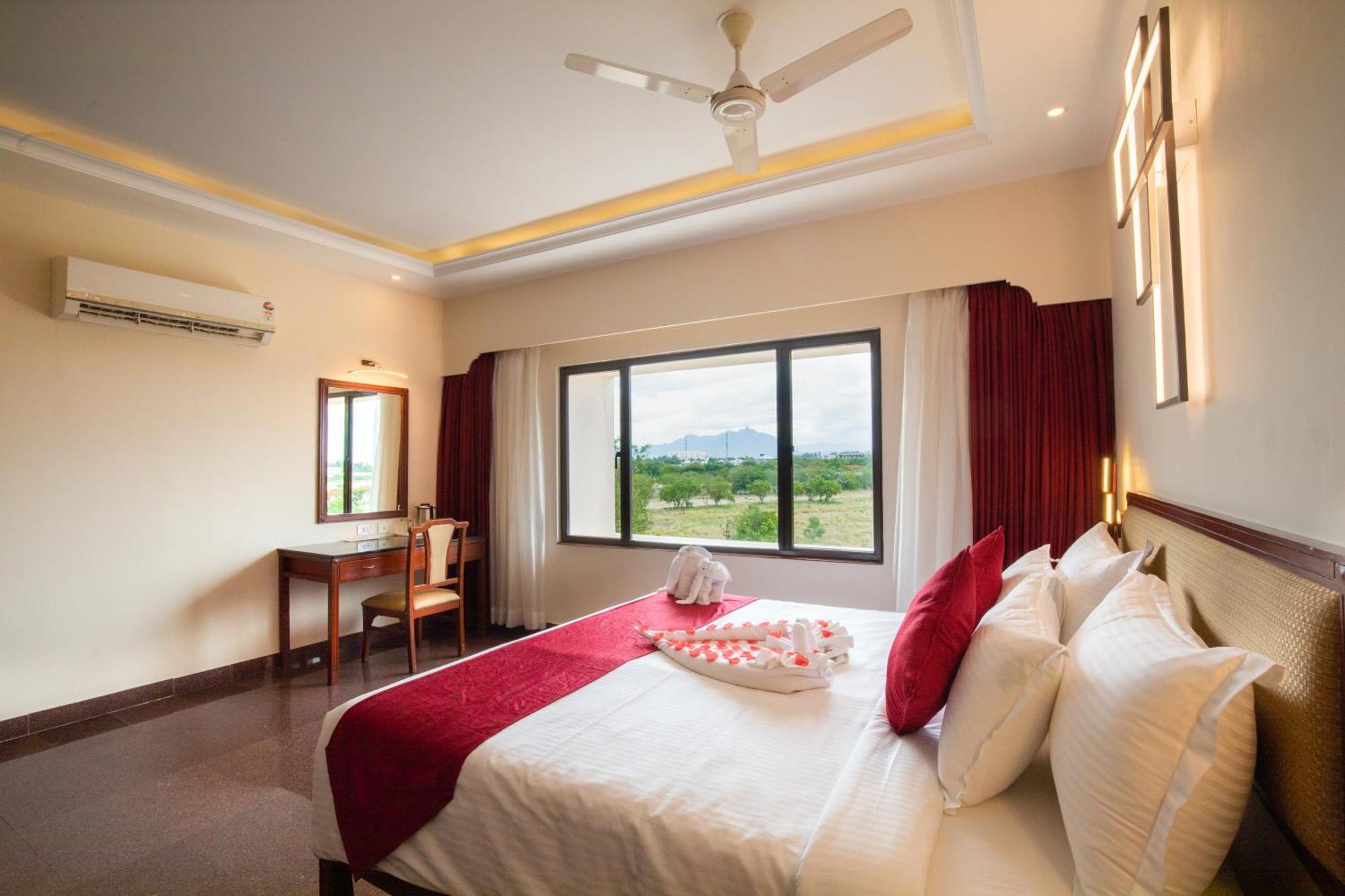 Jenneys Residency Hotel Coimbatore Ruang foto