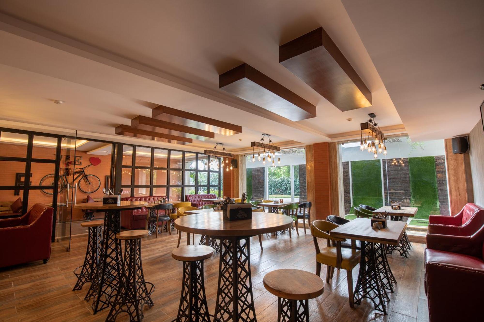 Jenneys Residency Hotel Coimbatore Bagian luar foto