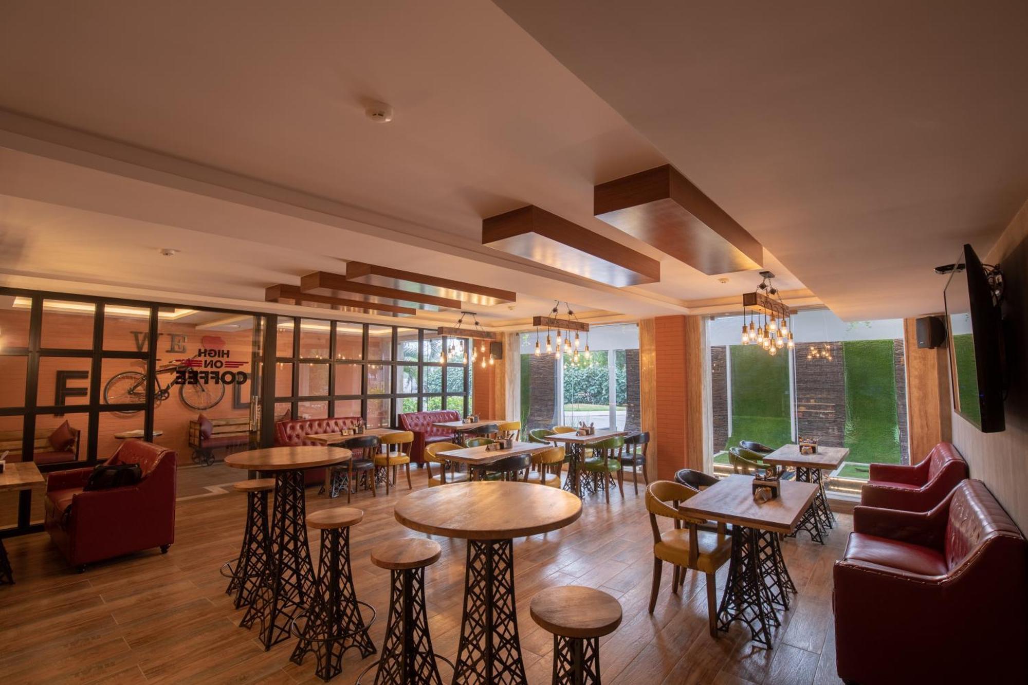 Jenneys Residency Hotel Coimbatore Bagian luar foto