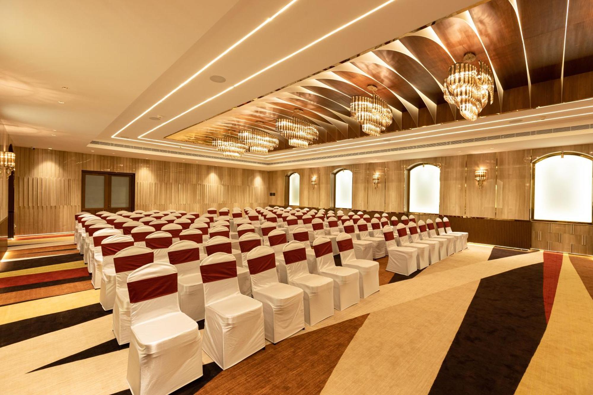 Jenneys Residency Hotel Coimbatore Bagian luar foto